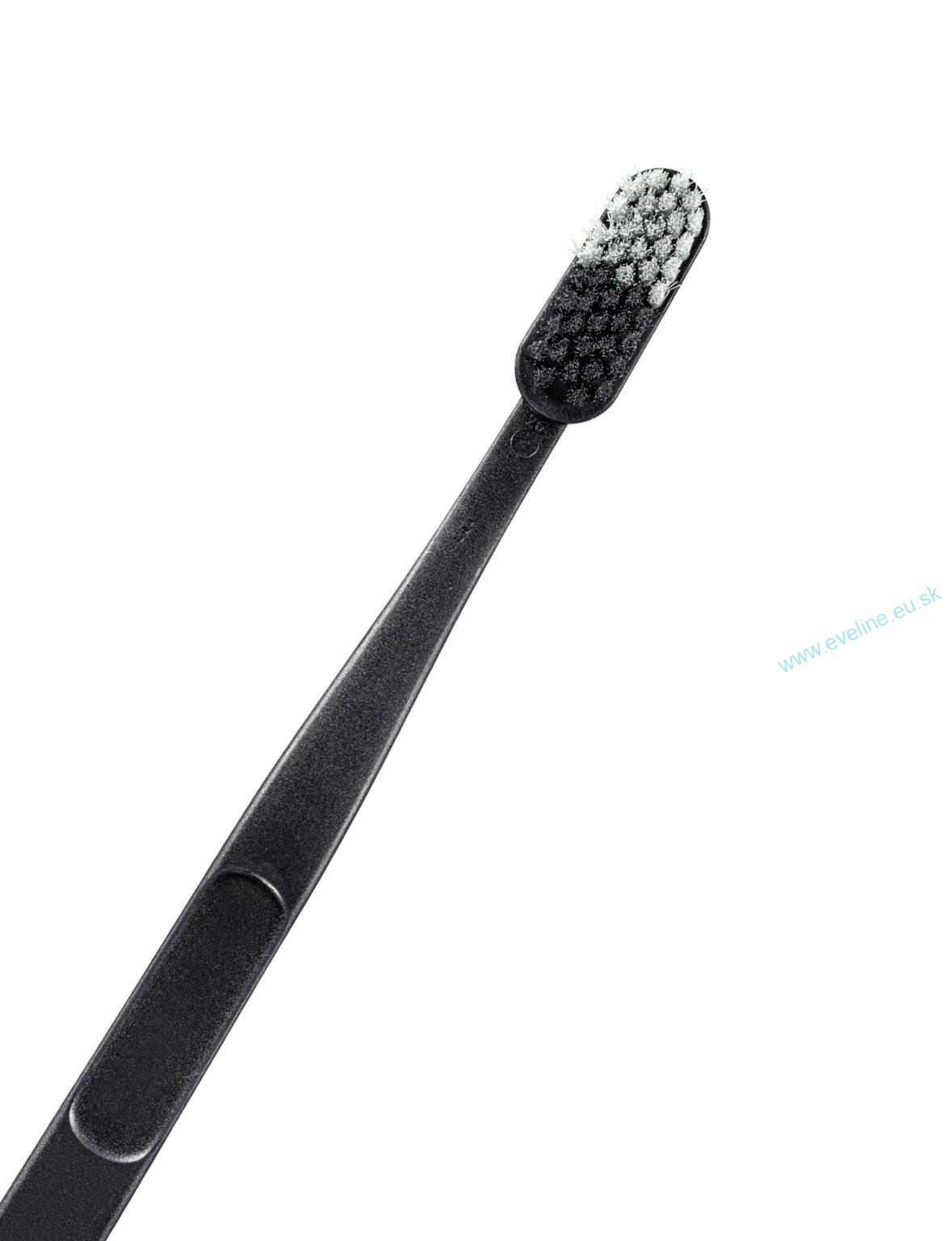 Zubná kefka Jordan Clean Smile - jemná, 1 balenie - 3 ks - mix farieb